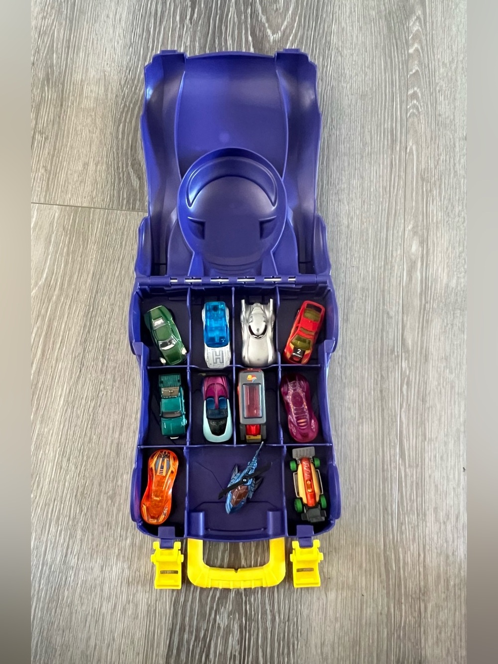 Portable Purple Toy Car Case with Yellow Handle ande 11 Mini Vehicles